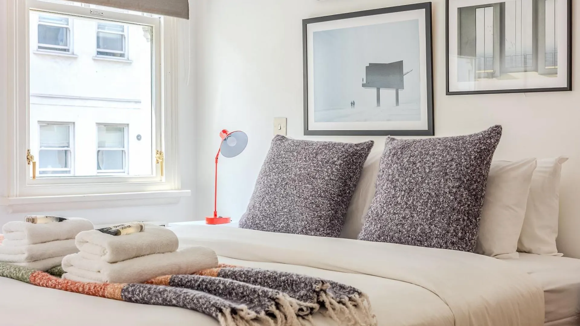 Central 1Br Apt, City Of London, 2Min Aldgate Tube Apartment